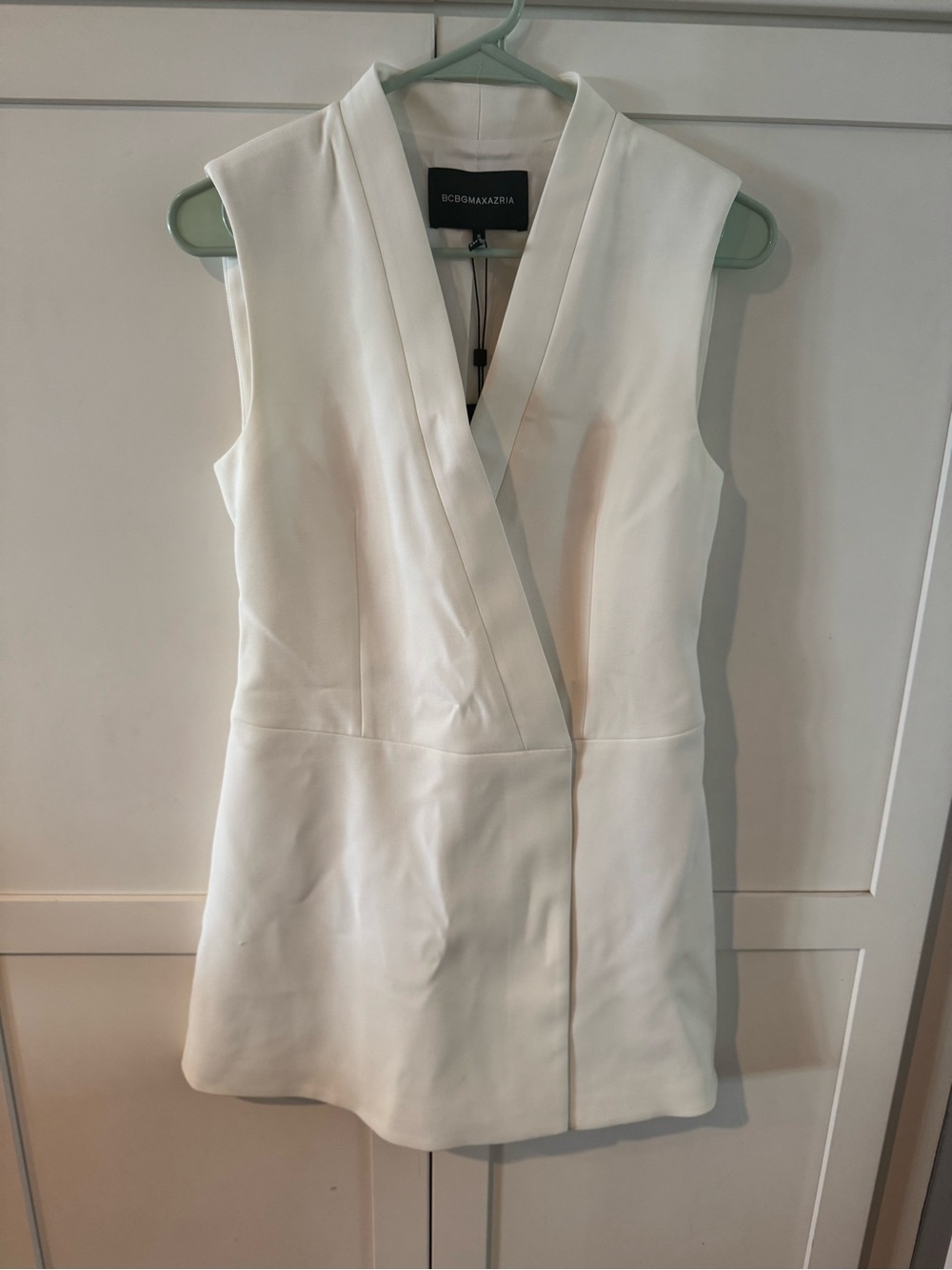 BCBGMaxAzria White Sleeveless Wrap-Style Mini Dress